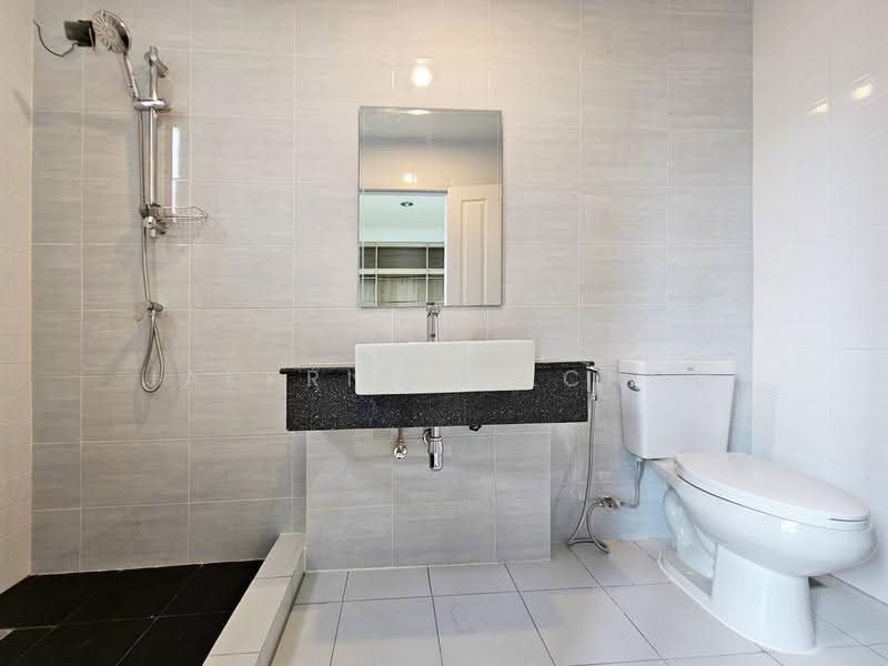 Areeya Tobe Kaset-Nawamintr, Bangkok, Lat Pla Khao Road, Chorake Bua, Lat Phrao, Bangkok, 3 Bedrooms, 180 sqm, Townhouse For Sale, by Jakkrit Nilchoo, 500531020 - DDproperty.com