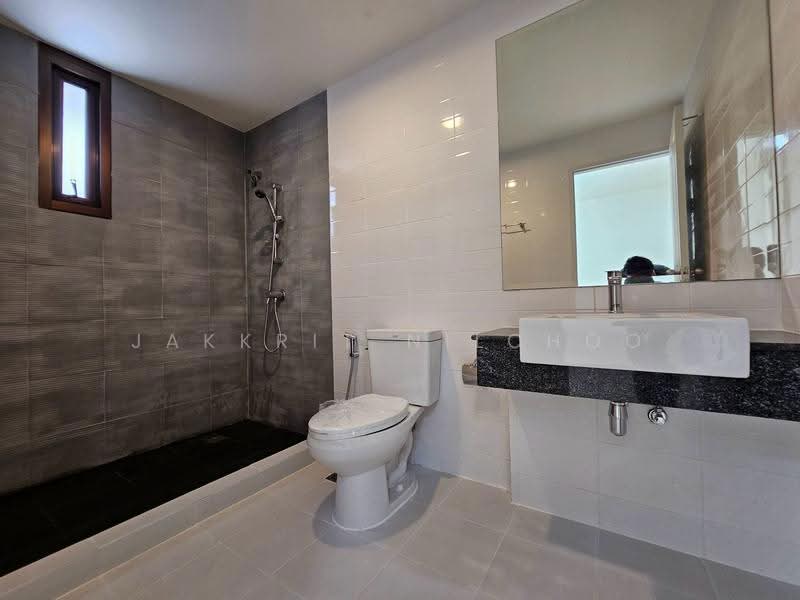 Areeya Tobe Kaset-Nawamintr, Bangkok, Lat Pla Khao Road, Chorake Bua, Lat Phrao, Bangkok, 3 Bedrooms, 180 sqm, Townhouse For Sale, by Jakkrit Nilchoo, 500531020 - DDproperty.com