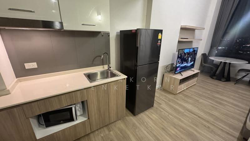 Blossom Condo @ Fashion Beyond, Bangkok, Ratchada-Ramintra Road, Khan Na Yao, Bangkok, 1 Bedroom, 35 sqm, Condo For Rent, by Thapakorn Kamenketkarn, 500531027 - DDproperty.com
