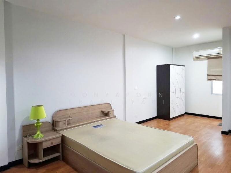 The Metro Sathorn-Kanlapaphruek, Bangkok, Kanlapaphruek Road, Bang Wa, Phasi Charoen, Bangkok, 3 Bedrooms, 127 sqm, Townhouse For Sale, by Poonyaporn Veerabulyarit, 500531038 - DDproperty.com