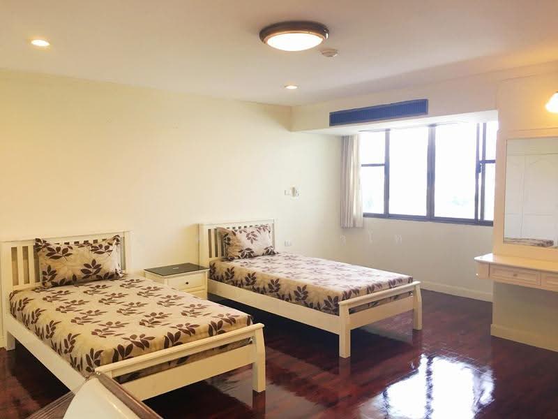 Oriental Towers, Bangkok, 25 Soi Ekkamai 12, Ekkamai Road, Khlong Tan Nua, Watthana, Bangkok, 5 Bedrooms, 452 sqm, Condo For Sale, by Surasak Satho, 500531063 - DDproperty.com