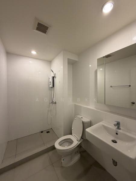 The Prodigy MRT Bangkhae, Bangkok, 88 Phet Kasem Rd, Bang Wa, Phasi Charoen, Bangkok, 1 Bedroom, 35 sqm, Condo For Rent, by Agentbkk, 500531067 - DDproperty.com