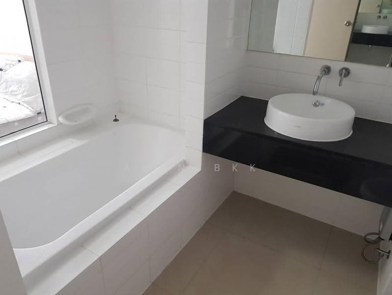 IDEO Mix Sukhumvit 103, Bangkok, Soi Udom Suk 3, Sukhumvit Road, Bang Na, Bangkok, 1 Bedroom, 30 sqm, Condo For Rent, by Agentbkk, 500531080 - DDproperty.com