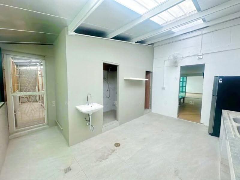 ไม่พบโครงการ, Bangkok, ม.นักกีฬาแหลมทอง, Thap Chang, Saphan Sung, Bangkok, , 200 sqm, Warehouse/Factory For Rent, by ณัฐพงศ์ สุนทรอรุณ, 500531108 - DDproperty.com