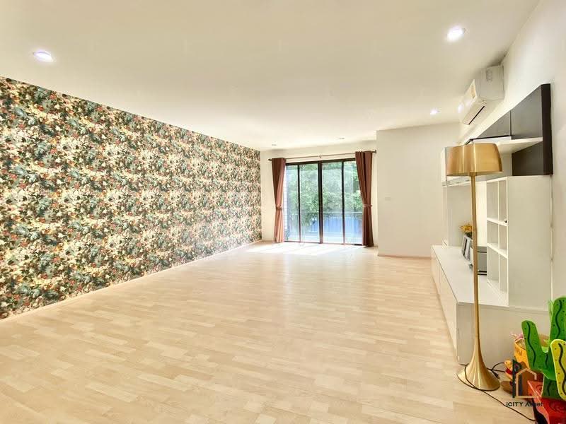 Areeya Mandarina Sukhumvit 77, Bangkok, Sukhumvit 77 Road (On Nut), Suan Luang, Bangkok, 3 Bedrooms, 190 sqm, Townhouse For Sale, by Metas M, 500531132 - DDproperty.com