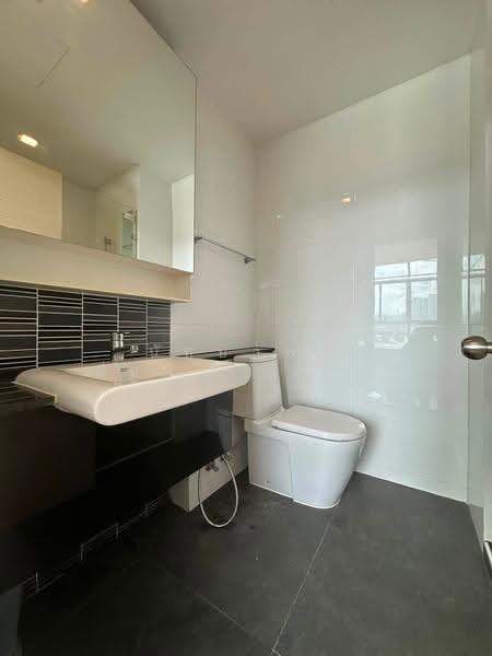 The Coast, Bangkok, 3888 Sukhumvit Road, Bang Na Tai, Bang Na, Bangkok, 2 Bedrooms, 52 sqm, Condo For Rent, by Nattayaporn Peumkul (Benz), 500531155 - DDproperty.com