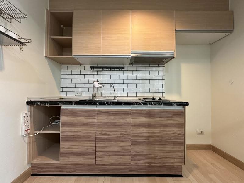 Rhythm Ratchada, Bangkok, 558 Ratchadaphisek Road, Samsen Nok, Huai Khwang, Bangkok, 1 Bedroom, 46 sqm, Condo For Sale, by Narupon Jongmanwattana, 500531166 - DDproperty.com