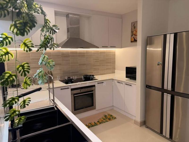 The Height, Bangkok, Soi Sukhumvit 55, Khlong Tan Nua, Watthana, Bangkok, 2 Bedrooms, 165 sqm, Condo For Rent, by Blueprint Property, 500531197 - DDproperty.com