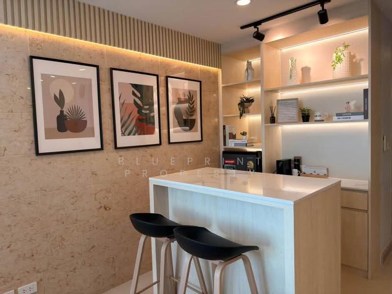 The Height, Bangkok, Soi Sukhumvit 55, Khlong Tan Nua, Watthana, Bangkok, 2 Bedrooms, 165 sqm, Condo For Rent, by Blueprint Property, 500531197 - DDproperty.com