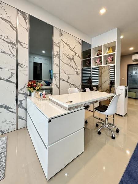 Patio Watcharapol-Ramindra, Bangkok, Watcharapol Road, Tha Rang, Bang Khen, Bangkok, 3 Bedrooms, 185 sqm, Townhouse For Sale, by Thananthorn Wongvarnkaseam, 500531217 - DDproperty.com