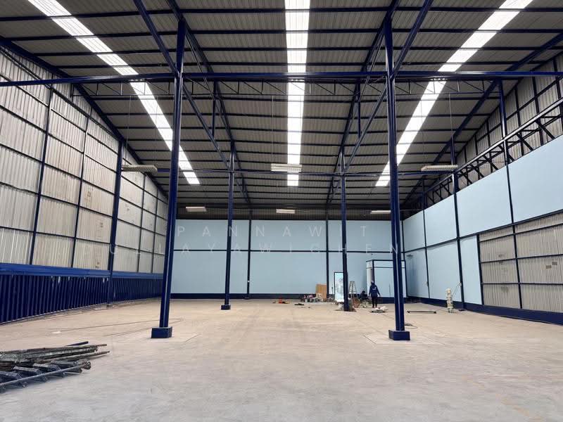 Warehouse for rent, 540 sq.m., in Khlong Song Ton Nun, Lat Krabang, Bangkok (JKPBKK1219), Bangkok, Khlong Song Ton Nun, Lat Krabang, Bangkok, , 540 sqm, Warehouse/Factory For Rent, by Pannawit Dullayawichenwut, 500531220 - DDproperty.com
