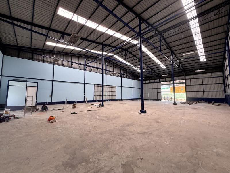 Warehouse for rent, 540 sq.m., in Khlong Song Ton Nun, Lat Krabang, Bangkok (JKPBKK1219), Bangkok, Khlong Song Ton Nun, Lat Krabang, Bangkok, , 540 sqm, Warehouse/Factory For Rent, by Pannawit Dullayawichenwut, 500531220 - DDproperty.com