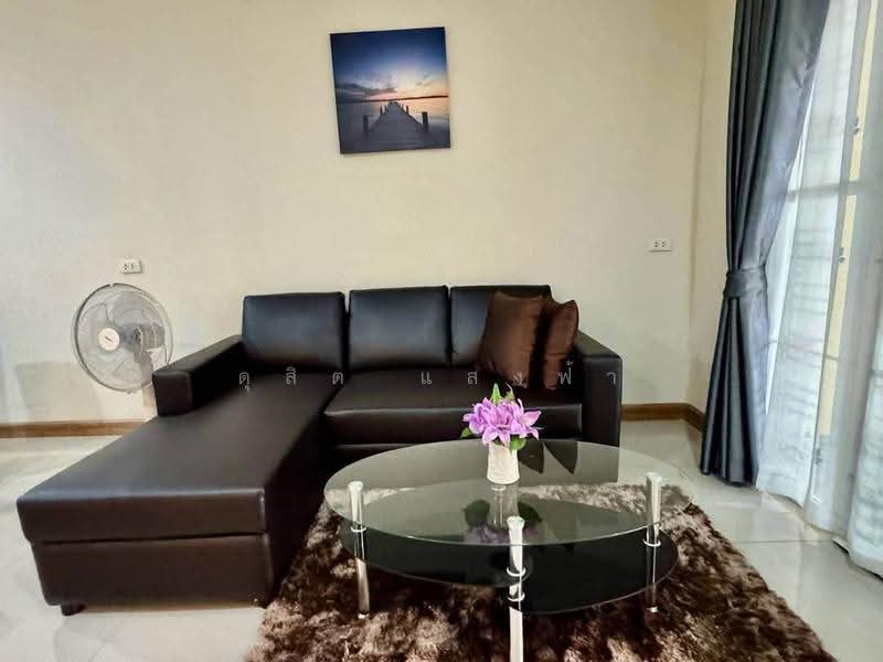 ให้เช่าทาวน์โฮม 4 ห้องนอน ม.โกลเด้นท์ทาวน์ เก้ากิโล ศรีราชา, Chon Buri (Pattaya), Surasak, Si Racha, Chon Buri (Pattaya), 4 Bedrooms, 70 sqm, Townhouse For Rent, by Dusit Saengfa, 500531230 - DDproperty.com