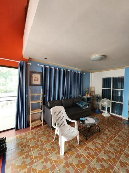 ให้เช่าบ้านเดี่ยวหลังใหญ่ ม.คันทรีโฮม2 ติด J park ศรีราชา, Chon Buri (Pattaya), Surasak, Si Racha, Chon Buri (Pattaya), 3 Bedrooms, 260 sqm, Single Detached House For Rent, by Dusit Saengfa, 500531248 - DDproperty.com