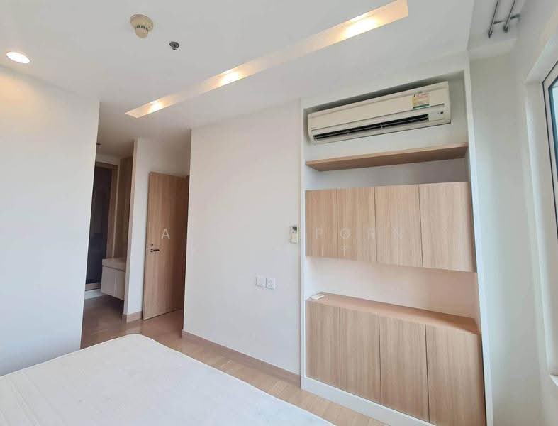 Siri At Sukhumvit, Bangkok, 902 Sukhumvit Road, Phra Kanong, Khlong Toei, Bangkok, 2 Bedrooms, 70 sqm, Condo For Rent, by Rattanaporn Khamlit, 500531279 - DDproperty.com