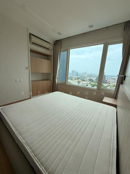 Siri At Sukhumvit, Bangkok, 902 Sukhumvit Road, Phra Kanong, Khlong Toei, Bangkok, 2 Bedrooms, 70 sqm, Condo For Rent, by Rattanaporn Khamlit, 500531279 - DDproperty.com