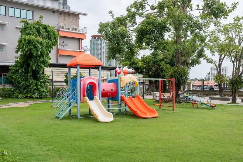 Supalai River Place Charoen Nakorn, Bangkok, 1529 Soi Chareonnakorn 39, Chareonnakorn Road, Bang Lam Phu Lang, Khlong San, Bangkok, 2 Bedrooms, 80 sqm, Condo For Sale, by ณัฐจีรา กุลสิริภิวัฒน์, 500531282 - DDproperty.com