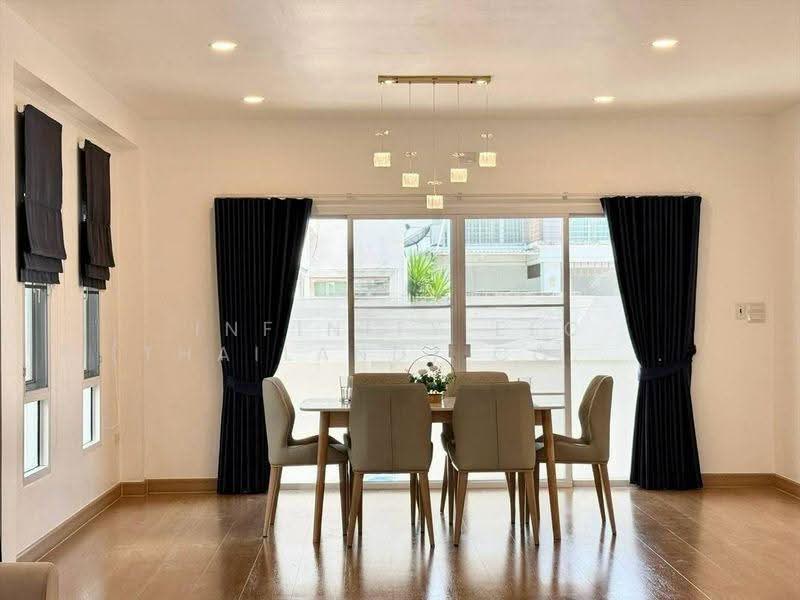Crystal Plus Village, Chon Buri (Pattaya), Surasak, Si Racha, Chon Buri (Pattaya), 4 Bedrooms, 370 sqm, Single Detached House For Sale, by Infinity EEC (Thailand) Co., Ltd., 500531301 - DDproperty.com