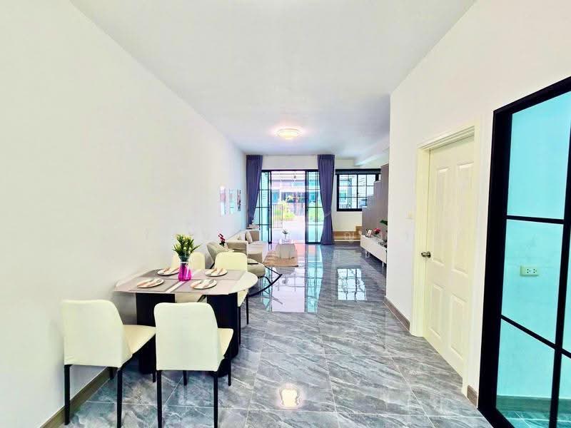 RNP Place Ramintra-Suwinthawong, Bangkok, Sam Wa Road, Bang Chun, Khlong Sam Wa, Bangkok, 3 Bedrooms, 90 sqm, Townhouse For Sale, by รัตนา (หญิง) ประสพสุข, 500531317 - DDproperty.com
