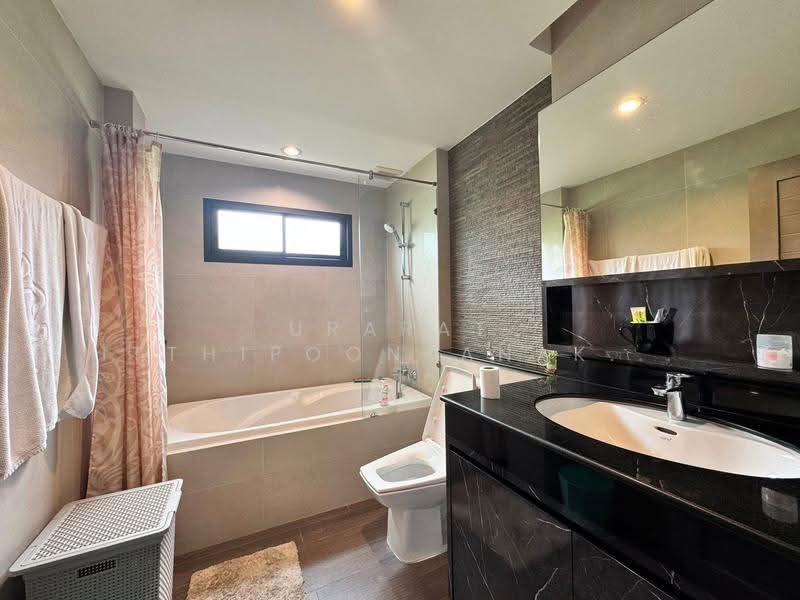 Baan Pattaya 6, Chon Buri (Pattaya), Huai Yai, Bang Lamung (Pattaya), Chon Buri (Pattaya), 3 Bedrooms, 472 sqm, Villa For Rent, by Urarat Itthipoontanakorn, 500531328 - DDproperty.com