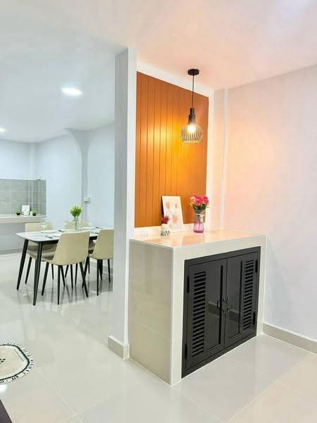 หมู่บ้านธนพัฒนา ซอยนนทบุรี 8 แยก 2, Nonthaburi, Bang Kra So, Muang Nonthaburi, Nonthaburi, 3 Bedrooms, 76 sqm, Townhouse For Sale, by คุณนา, 500531366 - DDproperty.com