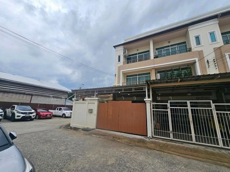 Mathulada Sukhumvit 76, Samut Prakan, Samrong Nua, Muang Samut Prakarn, Samut Prakan, 3 Bedrooms, 175 sqm, Townhouse For Sale, by Wicharn Kaonah, 500531402 - DDproperty.com