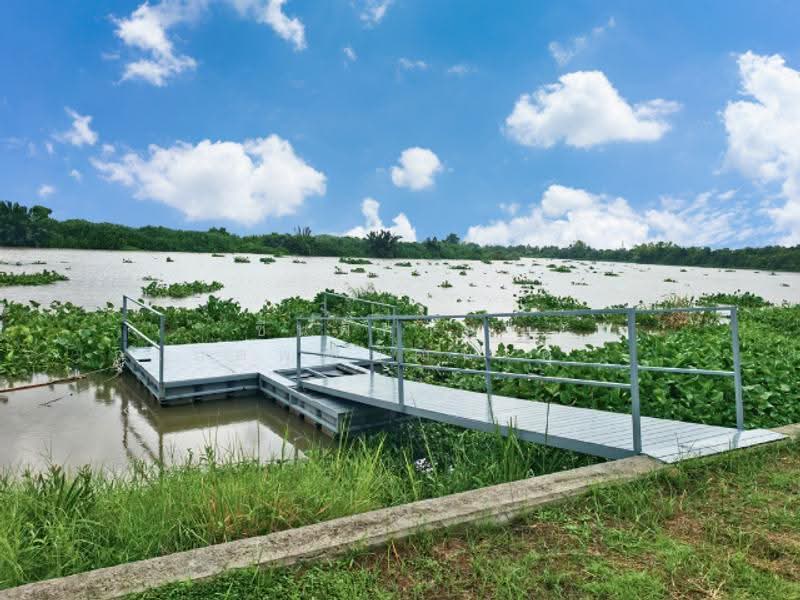 ขายบ้านเดี่ยวริมแม่น้ำสไตล์ล้านนาโมเดิร์น วิวสวย พร้อมท่าเรือและโป๊ะส่วนตัว ต.บางแตน จ.ปราจีนบุรี, Prachin Buri, Bang Taen, Ban Sang, Prachin Buri, 3 Bedrooms, 388 sqm, Single Detached House For Sale, by ทองมี รูปสูง, 500531422 - DDproperty.com