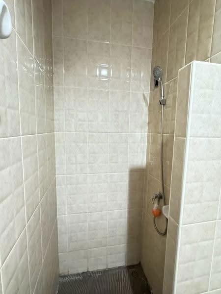 ให้เช่าอาคารพาณิชย์ 3 ชั้น ม.พาร์ควิว 3 บึง ศรีราชา, Chon Buri (Pattaya), Bueng, Si Racha, Chon Buri (Pattaya), , 120 sqm, Shophouse For Rent, by Dusit Saengfa, 500531433 - DDproperty.com