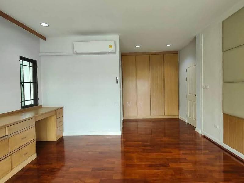 Setthasiri Chaengwattana-Prachachuen, Nonthaburi, Liap Khlong Prapa Road, Ban Mai, Pak Kret, Nonthaburi, 3 Bedrooms, 376 sqm, Single Detached House For Sale, by Kimmy, 500531439 - DDproperty.com