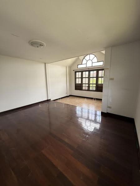 Sammakon Ramkhamhaeng, Bangkok, Ramkhamhaeng Road, Saphan Sung, Bangkok, 3 Bedrooms, 200 sqm, Single Detached House For Sale, by Nutthavadee Kittihut, 500531441 - DDproperty.com