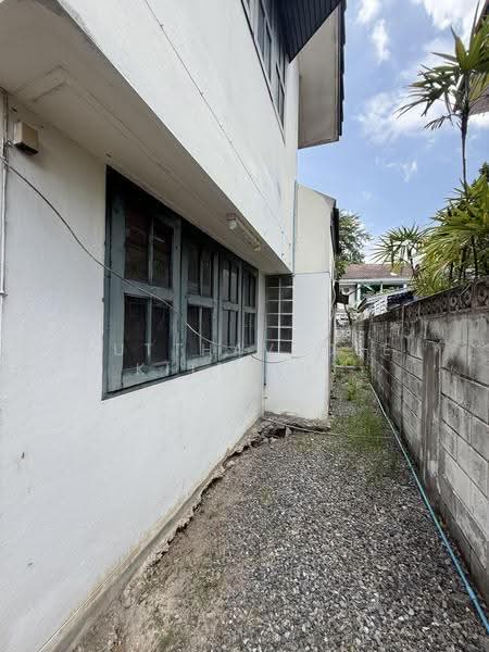 Sammakon Ramkhamhaeng, Bangkok, Ramkhamhaeng Road, Saphan Sung, Bangkok, 3 Bedrooms, 200 sqm, Single Detached House For Sale, by Nutthavadee Kittihut, 500531441 - DDproperty.com