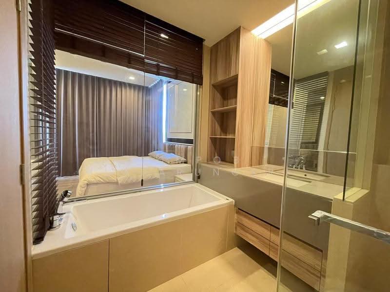 The Esse Asoke, Bangkok, 333 Soi Sukhumvit 21, Sukhumvit Road, Khlongtoei Nua, Watthana, Bangkok, 1 Bedroom, 54 sqm, Condo For Rent, by Sompob Buaparungsri, 500531456 - DDproperty.com