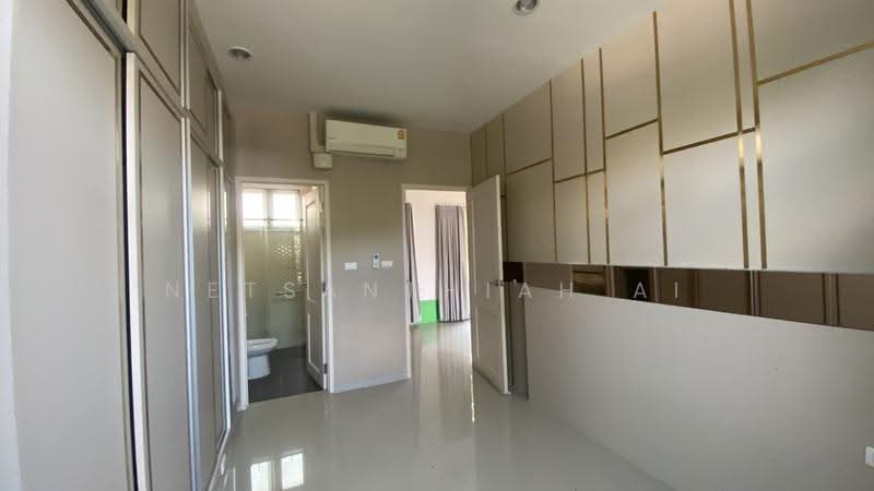 Villa Nova Teparak, Samut Prakan, Tamru-Bang Phli Road, Bangphli Yai, Bang Plee, Samut Prakan, 4 Bedrooms, 200 sqm, Single Detached House For Rent, by Netsanthiah Ai, 500531518 - DDproperty.com