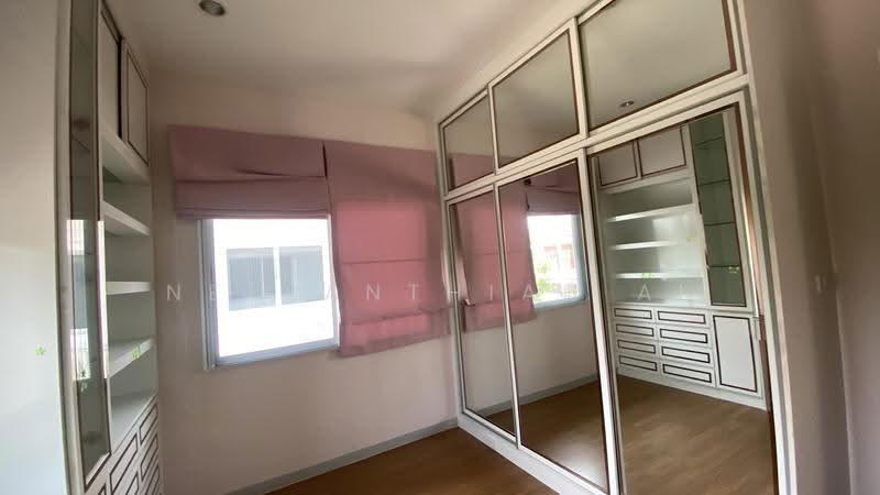 Villa Nova Teparak, Samut Prakan, Tamru-Bang Phli Road, Bangphli Yai, Bang Plee, Samut Prakan, 4 Bedrooms, 200 sqm, Single Detached House For Rent, by Netsanthiah Ai, 500531518 - DDproperty.com