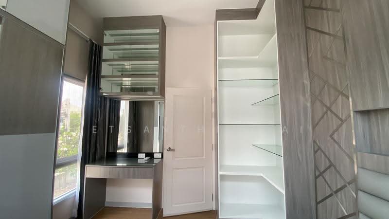 Villa Nova Teparak, Samut Prakan, Tamru-Bang Phli Road, Bangphli Yai, Bang Plee, Samut Prakan, 4 Bedrooms, 200 sqm, Single Detached House For Rent, by Netsanthiah Ai, 500531518 - DDproperty.com