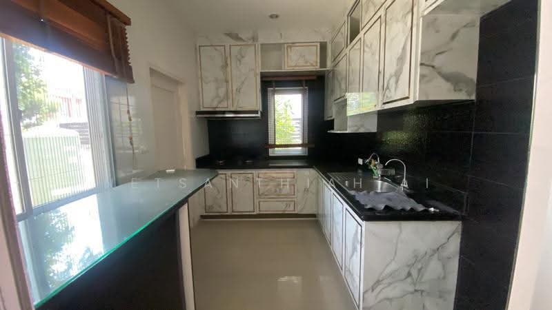 Villa Nova Teparak, Samut Prakan, Tamru-Bang Phli Road, Bangphli Yai, Bang Plee, Samut Prakan, 4 Bedrooms, 200 sqm, Single Detached House For Rent, by Netsanthiah Ai, 500531518 - DDproperty.com