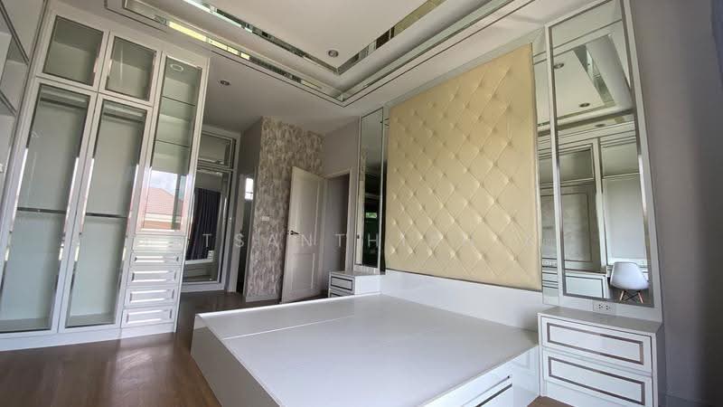 Villa Nova Teparak, Samut Prakan, Tamru-Bang Phli Road, Bangphli Yai, Bang Plee, Samut Prakan, 4 Bedrooms, 200 sqm, Single Detached House For Rent, by Netsanthiah Ai, 500531518 - DDproperty.com