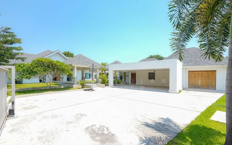 Pool Villa in Nai Yang, Phuket, Sa Khu, Thalang, Phuket, 8 Bedrooms, 1,064 sqm, Villa For Sale, by CBRE (Thailand) Co.,Ltd, 500531523 - DDproperty.com