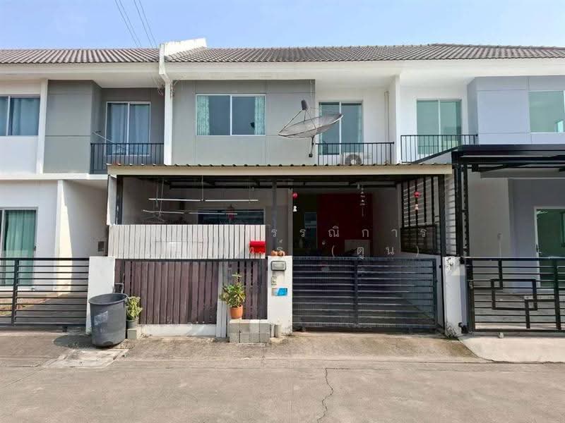 Baan Pruksa 113 Bangkok-Pathum Thani : บ้านพฤกษา 113 กรุงเทพฯ-ปทุมธานี, ปทุมธานี, ซอยสวนผัก, บางเดื่อ, เมืองปทุมธานี, ปทุมธานี, 110 ตร.ม., ทาวน์เฮ้าส์ ขาย, โดย คุณ สุพรรณิการ์ ลูกอินทร์ (ตูน), 500531551 - DDproperty.com