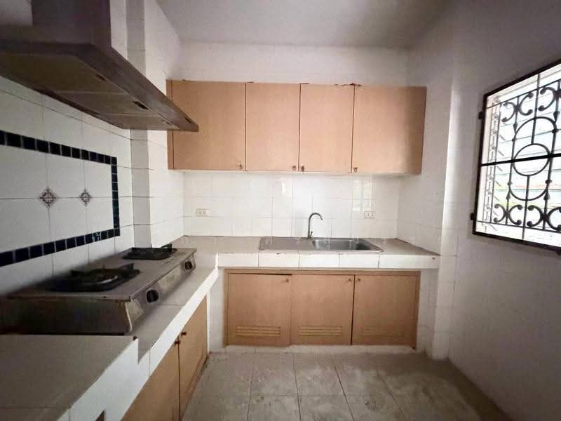 หมู่บ้านบุราสิริ สนามบินน้ำ, Nonthaburi, Tha-Sai, Muang Nonthaburi, Nonthaburi, 3 Bedrooms, 150 sqm, Single Detached House For Sale, by นันธิกา ศรีสุวรรณ, 500531554 - DDproperty.com