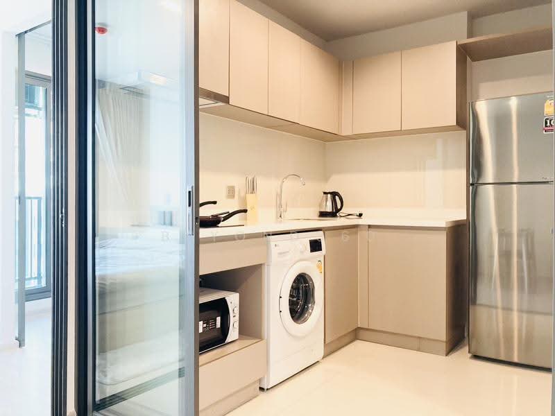 Life Ladprao, Bangkok, 992 Ladprao Road, Jom Phon, Chatuchak, Bangkok, 1 Bedroom, 35 sqm, Condo For Sale, by Beyond360, 500531560 - DDproperty.com