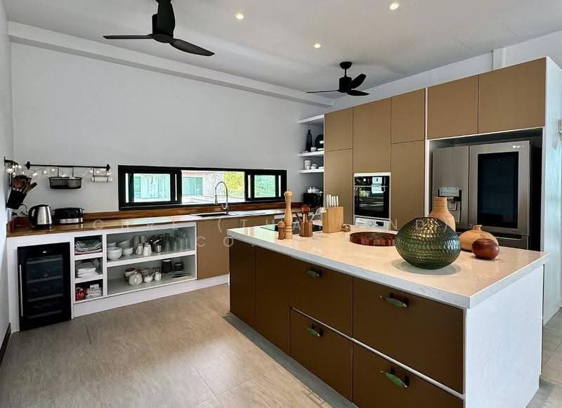 Luxury Seaview Villa Overlooking Kata Beach, Phuket, Karon, Muang Phuket, Phuket, 6 Bedrooms, 438 sqm, Villa For Sale, by CBRE (Thailand) Co.,Ltd, 500531562 - DDproperty.com