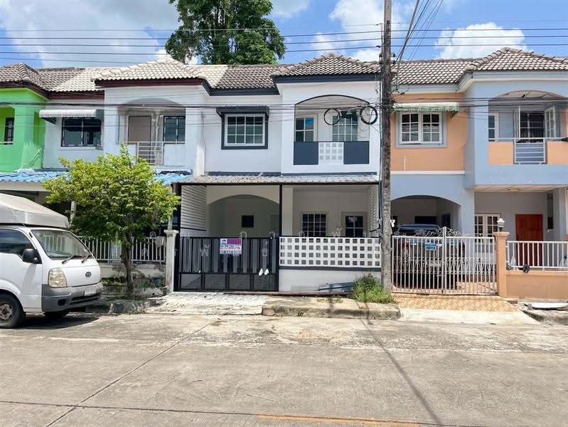 Naruemon Villa 3 Rangsit - Nakhon Nayok Khlong 9, Pathum Thani, Bung Sanan, Thanyaburi, Pathum Thani, 4 Bedrooms, 120 sqm, Townhouse For Sale, by คุณ ภาณุพันธ์ สัครพันธ์ (ภาณุ), 500531581 - DDproperty.com