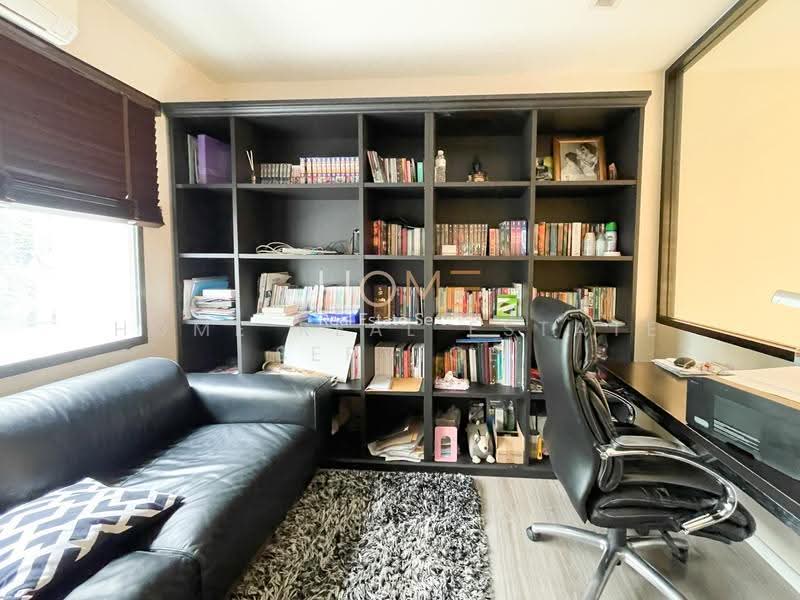 Baan Klang Muang Ratchayothin, Bangkok, 464 Phahonyothin Alley, Sena Nikhom, Chatuchak, Bangkok, 3 Bedrooms, 195 sqm, Townhouse For Sale, by HOME Real Estate Service, 500531584 - DDproperty.com