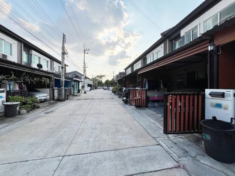 Baan Pruksa 122 Amata-By Pass, Chon Buri (Pattaya), Na Pa, Muang Chon Buri, Chon Buri (Pattaya), 3 Bedrooms, 100 sqm, Townhouse For Sale, by The Best Property เจต, 500531603 - DDproperty.com