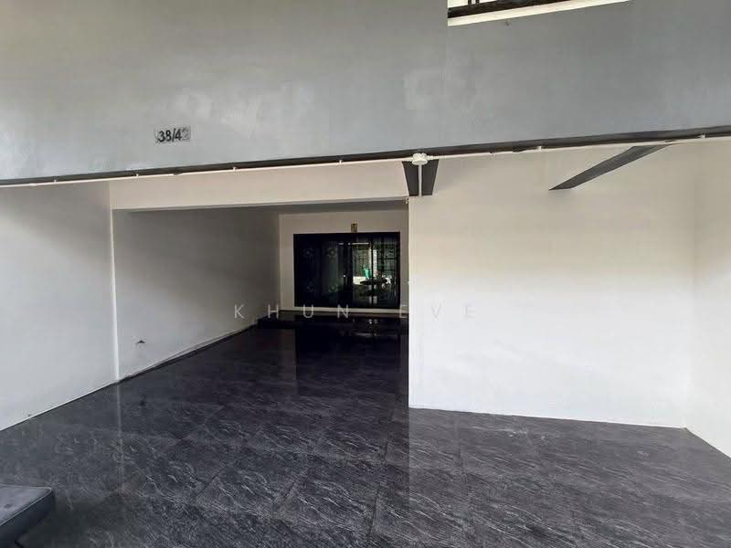 Home Office for Rent in Ladprao 41 (SPSEVE2307), Bangkok, ลาดพร้าว 41, Samsen Nok, Huai Khwang, Bangkok, , 300 sqm, Shophouse For Rent, by Khun Eve, 500531655 - DDproperty.com