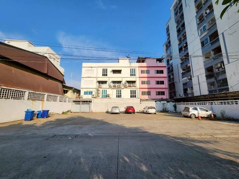 อาคารพาณิชย์ 4 คูหา เพียง 200 ม ถึง MRT ศูนย์ราชการนนทบุรี, รัตนาธิเบศร์, นนทบุรี, รัตนาธิเบศร์ ซอย 3, บางกระสอ, เมืองนนทบุรี, นนทบุรี, 756 ตร.ม., ตึกแถว-อาคารพาณิชย์ ขาย, โดย Chunya Tachaviriya, 500531664 - DDproperty.com