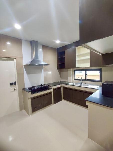 Setthasiri Krungthep Kreetha, Bangkok, Krungthep Kreetha Road, Hua Mak, Bang Kapi, Bangkok, 6 Bedrooms, 393 sqm, Single Detached House For Sale, by ดลดากร ลลิตวรฉัตร, 500531680 - DDproperty.com