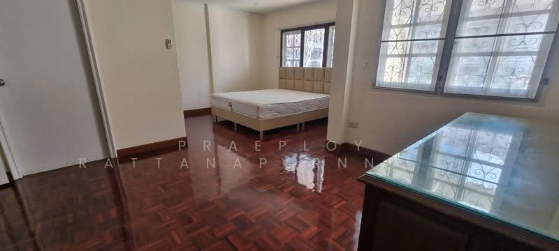 Maneeya Ville, Bangkok, Soi Wachiratham Sathit 12, Bang Chak, Phra Khanong, Bangkok, 5 Bedrooms, 350 sqm, Single Detached House For Rent, by Praeploy Rattanapornnapapatch, 500531690 - DDproperty.com