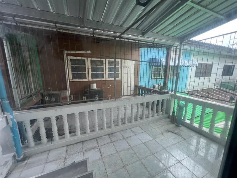 ทาวน์โฮม 2 ชั้น 16 ตร.ว. หมู่บ้านร่มเย็น ใกล้ถนนเทศบาลเมืองเจ้าสมิงพราย13, สมุทรปราการ, ถนนปู่เจ้าสมิงพราย, บางหัวเสือ, พระประแดง, สมุทรปราการ, 100 ตร.ม., ทาวน์เฮ้าส์ ขาย, โดย คุณ สิทธิวัตร์ นนทธิ (โอม), 500531694 - DDproperty.com